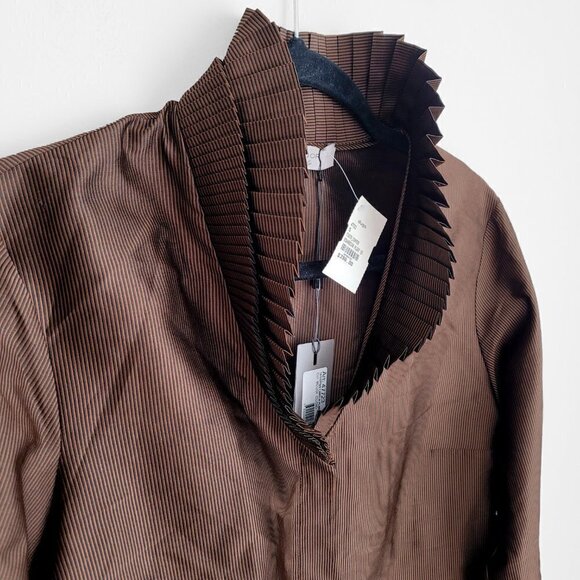 NWT D. Exterior Copper Brown Satin Edwardian Pleated Collar Button Down Shirt - Picture 5 of 14